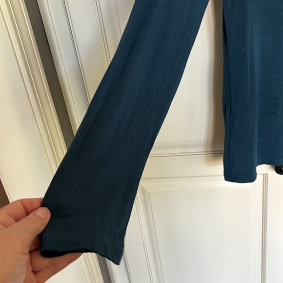 Pendleton dark teal scoop neck long sleeve tee - Picture 4 of 8